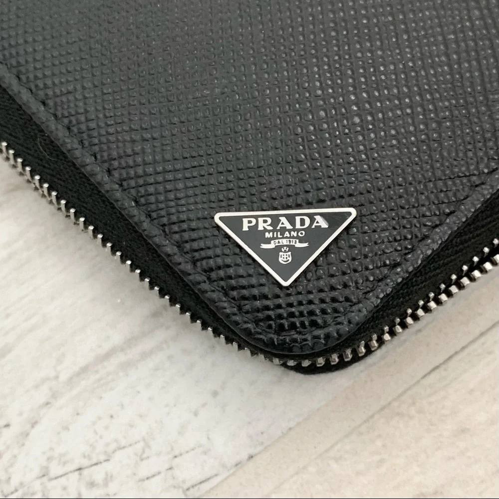 Prada Black Saffiano Leather XL Organizer Wallet - Picture 7 of 12